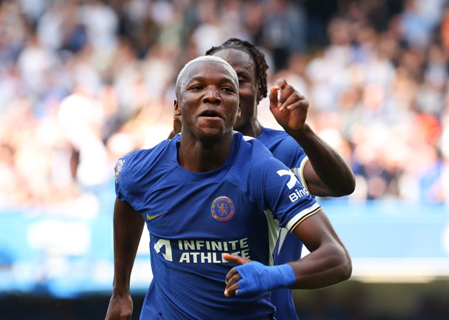 Colwell thất vọng khi không thắng Manchester United, ca ngợi Caicedo